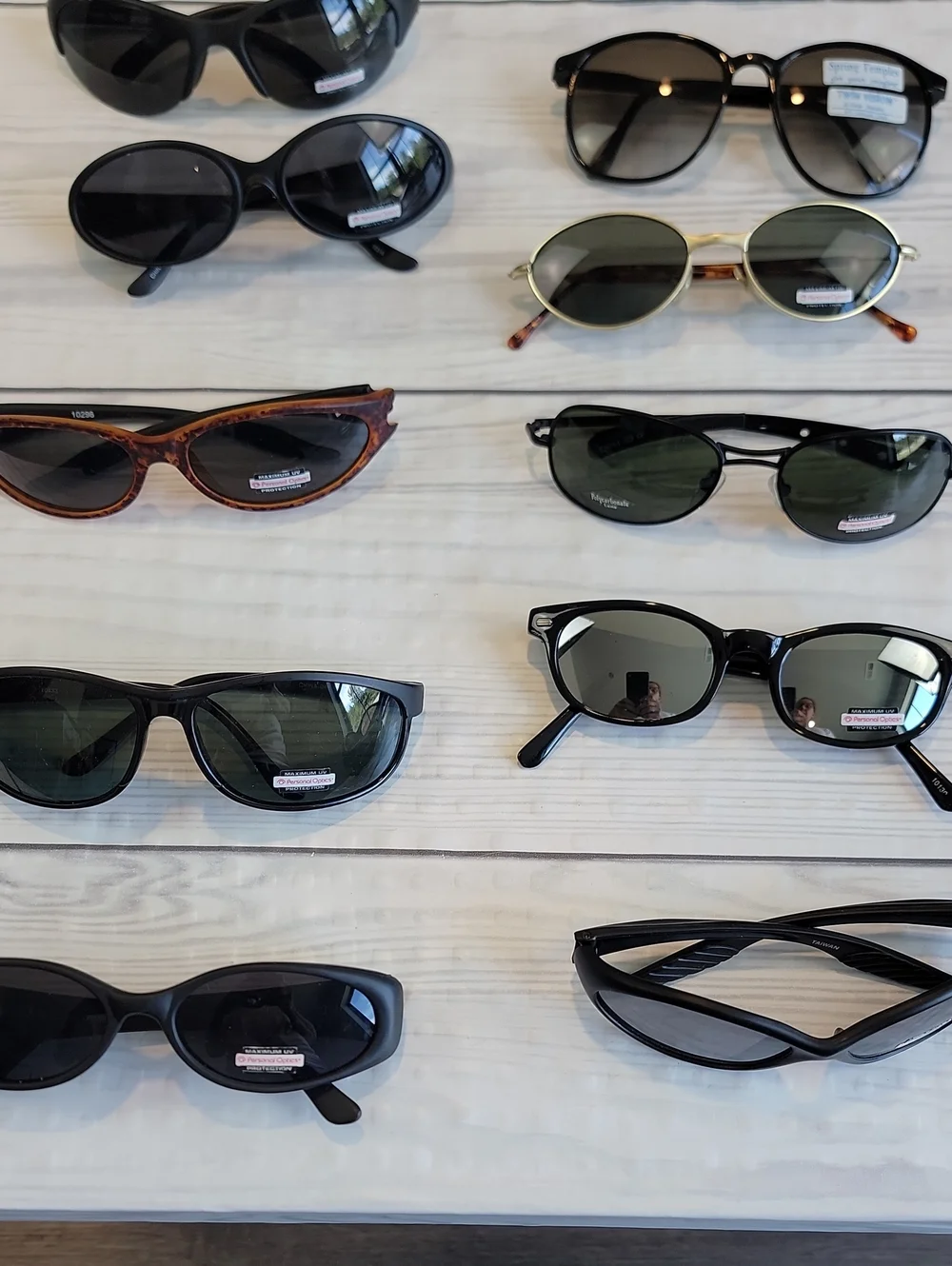 Sunglasses Lot Womens NWOT- Assorted Colors and Styles 21 Items